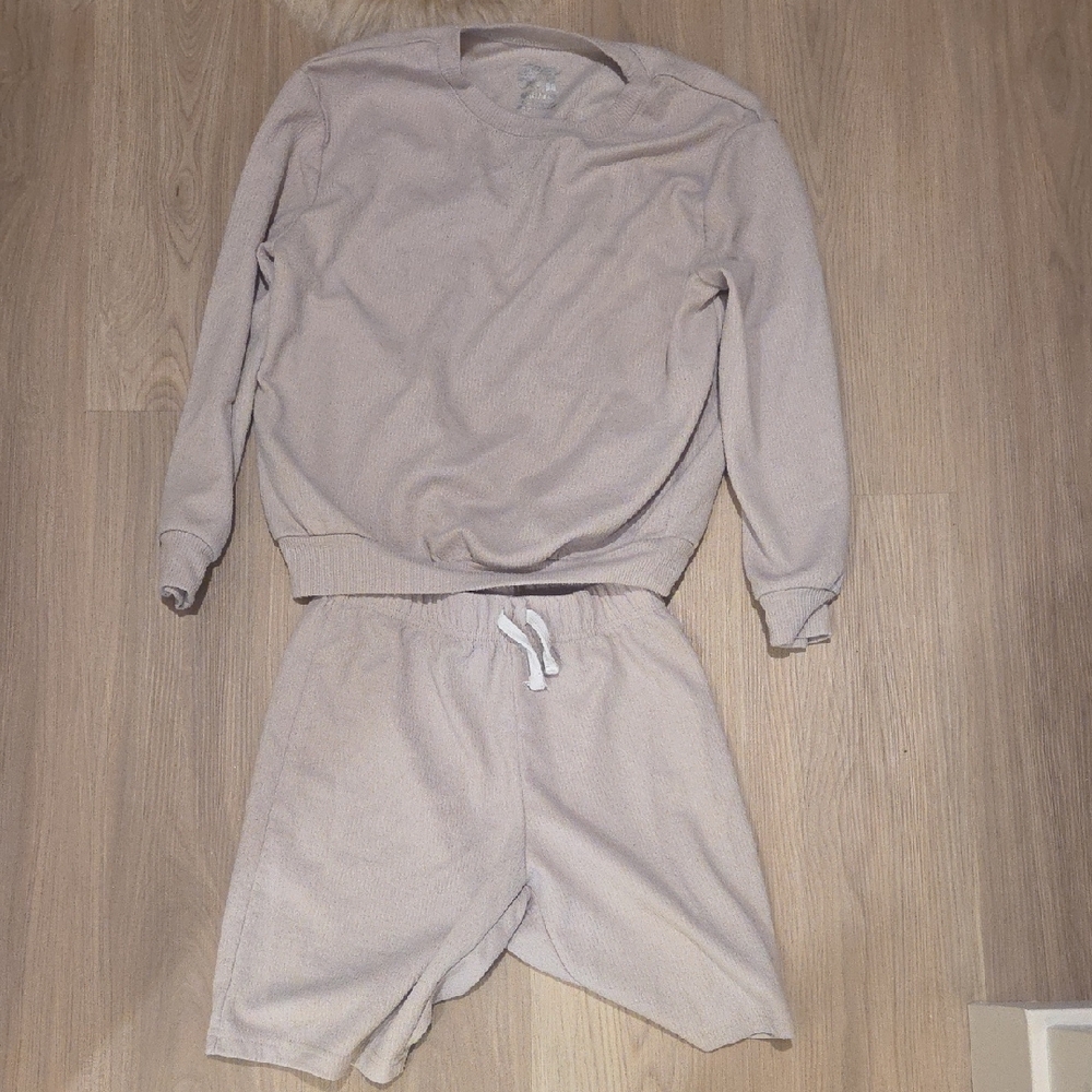 Sleep On It Beige Kids Pajama Set